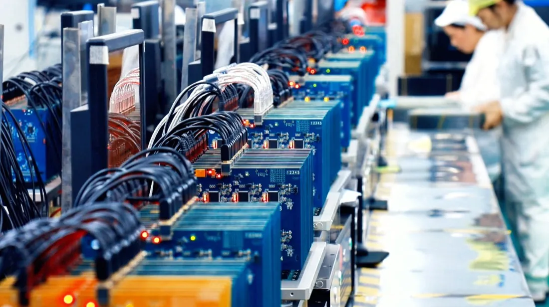 Integrated manufacturing production floor