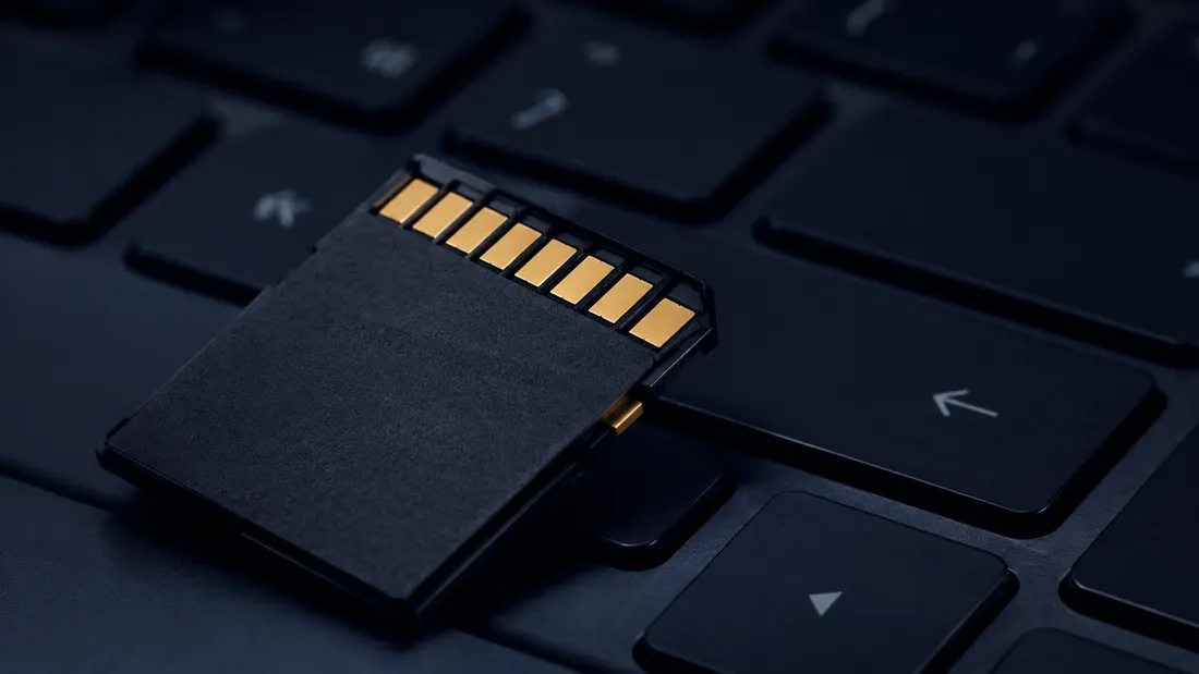 exFAT vs FAT32 (and NTFS) on SD cards — capacity tiers and the 4 GB limit